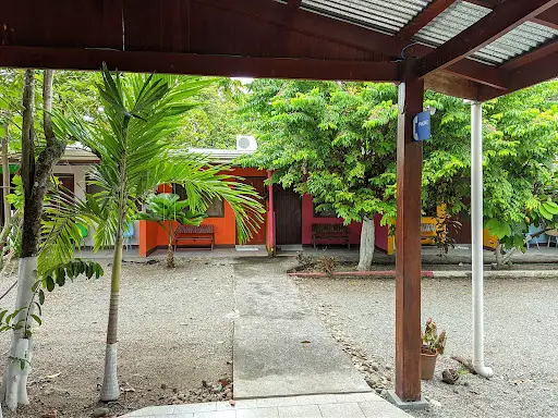 Cabinas Surf Side en Cahuita